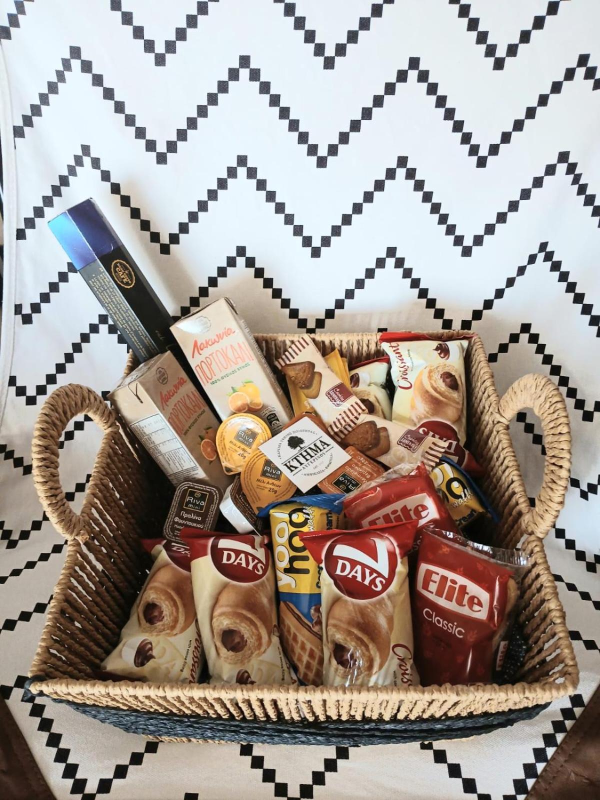 Avgerinos Ηome Breakfast Basket Complimentary Βίλα Αμφίκλεια Εξωτερικό φωτογραφία